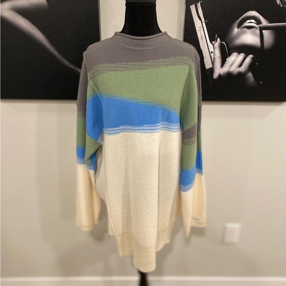 Nike Yoga Therma-FIT ADV Long Sleeve Tunic - Picture 1 of 16